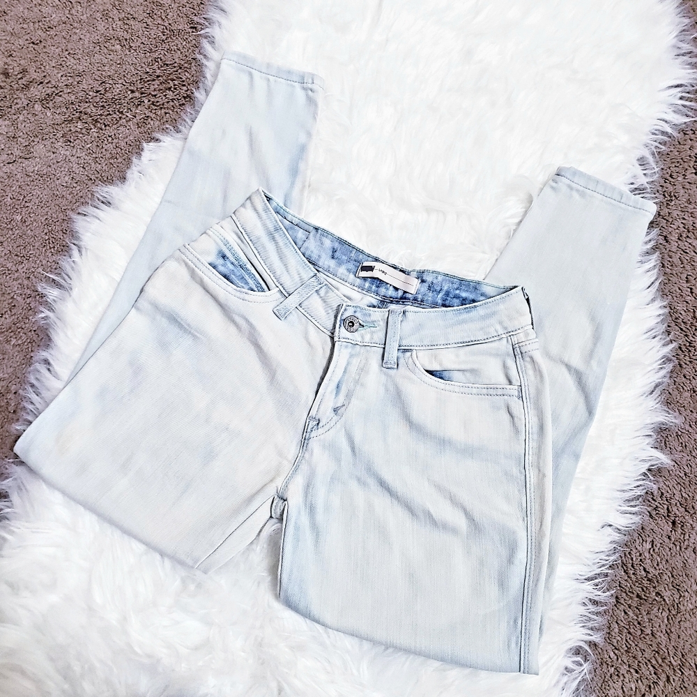 Levi's 535 Ankle Length Legging Skinny Jeans